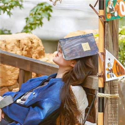 娇妻手里亿点粮，硬汉也投降